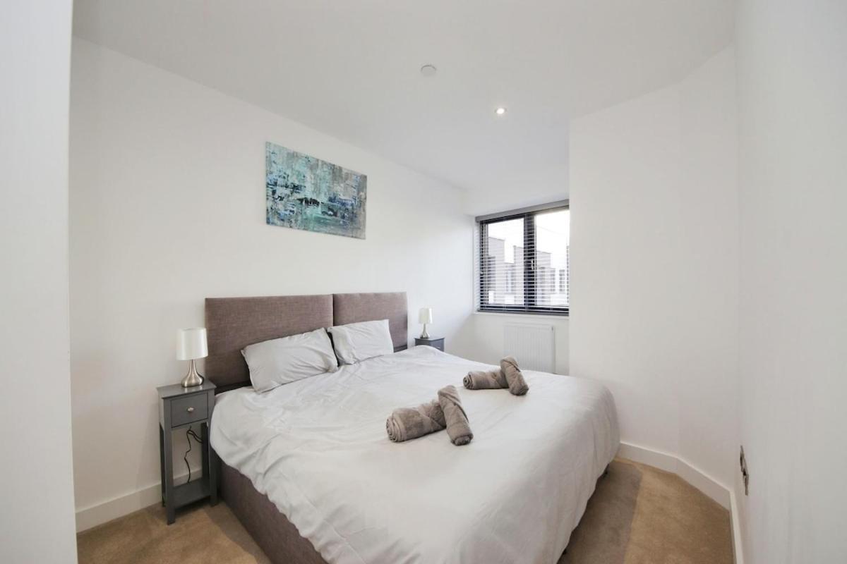 Modern Comfort 1 Bed Apartment Broadoaks, Sulihull ソリフル エクステリア 写真